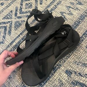 Like new mens Chacos size 45 men’s 12